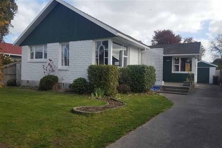 Photo of property in 21 Longmuir Street, Ilam, Christchurch, 8041