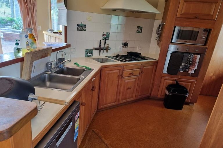 Photo of property in 76 Campbell Road, One Tree Hill, Auckland, 1061