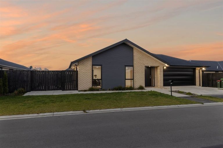 Photo of property in 6 Turin Avenue, Rolleston, 7615