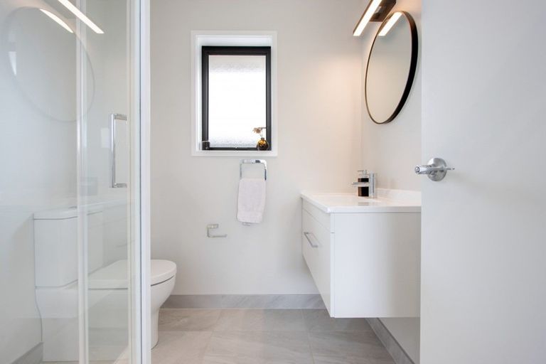 Photo of property in 10 Hikawera Drive, Frimley, Hastings, 4120