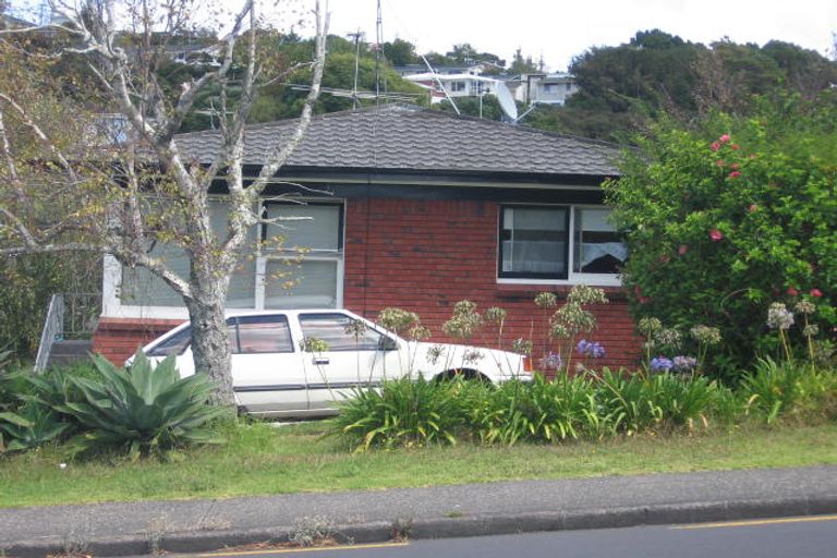 Photo of property in 1/51 Bentley Avenue, Glenfield, Auckland, 0629