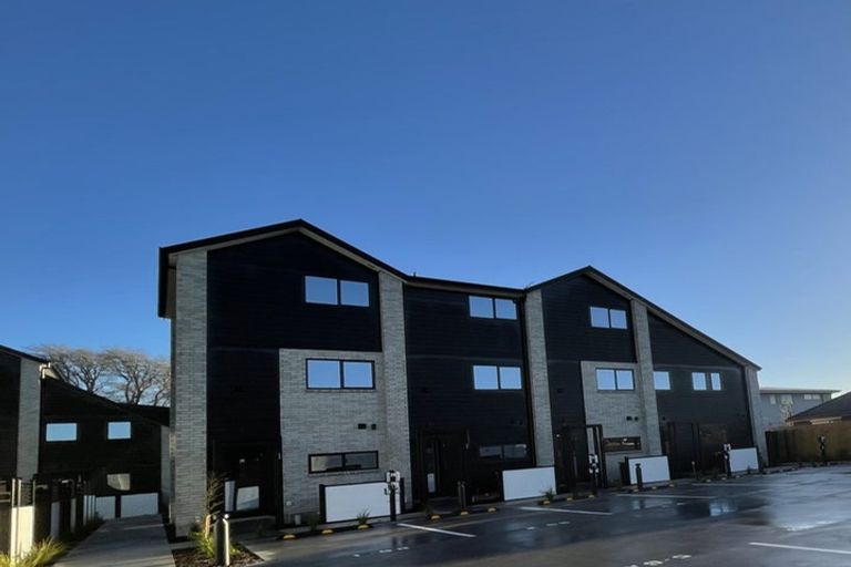 Photo of property in 19 Braithwaite Street, Ilam, Christchurch, 8041