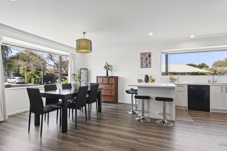 Photo of property in 2 Matthews Street, Kaiapoi, 7630