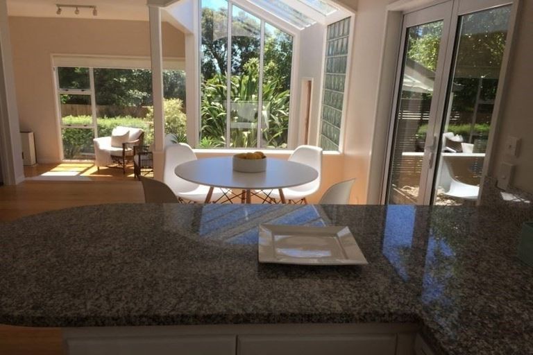 Photo of property in 9b Kinsey Terrace, Clifton, Christchurch, 8081