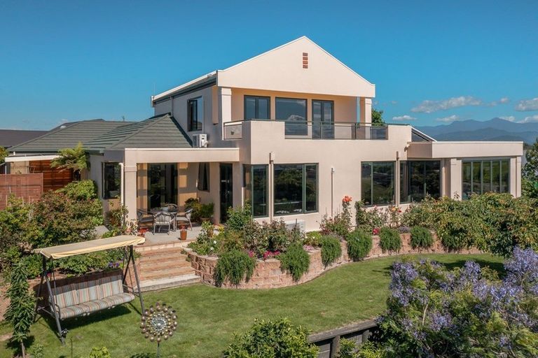 Photo of property in 10 Ridgetop Rise, Fairhall, Blenheim, 7272