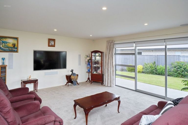 Photo of property in 19 Sutherland Drive, Kaiapoi, 7630