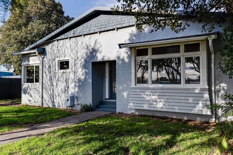 Photo of property in 5 Chambers Street, Te Awa, Napier, 4110