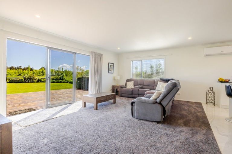 Photo of property in 50 Pukeora Scenic Road, Waipukurau, 4281