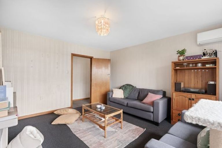 Photo of property in 2 Aileen Place, Upper Riccarton, Christchurch, 8041