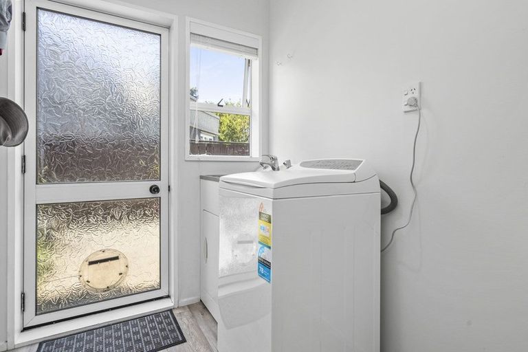 Photo of property in 82 Shakespeare Street, Leamington, Cambridge, 3432