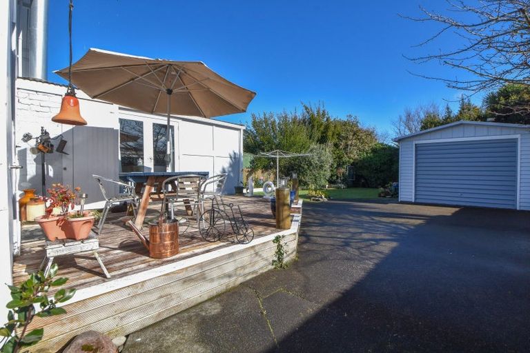 Photo of property in 214 High Street South, Carterton, 5713