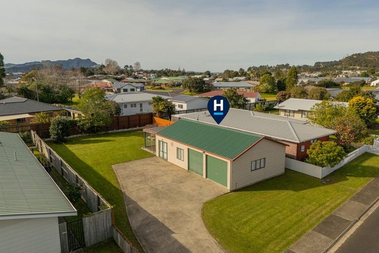 Photo of property in 25 Whitby Avenue, Whitianga, 3510