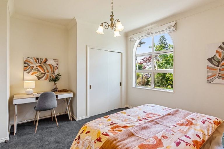 Photo of property in 2b Maple Lane, Waikanae, 5036