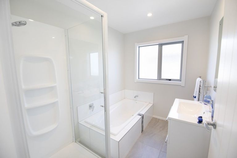 Photo of property in 16a Pembroke Street, Taradale, Napier, 4112