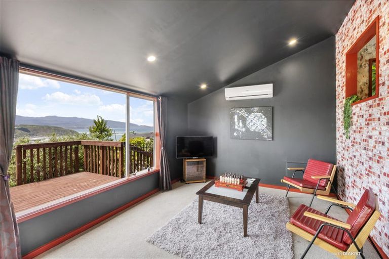 Photo of property in 105 Hornsey Road, Melrose, Wellington, 6023