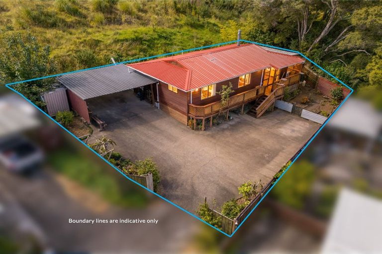 Photo of property in 1/76 Chilcott Road, Henderson, Auckland, 0612