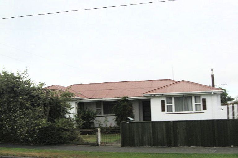 Photo of property in 168 Gayhurst Road, Dallington, Christchurch, 8061