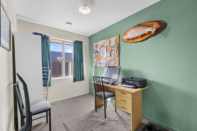 Photo of property in 47 Mcmurdo Street, Tinwald, Ashburton, 7700