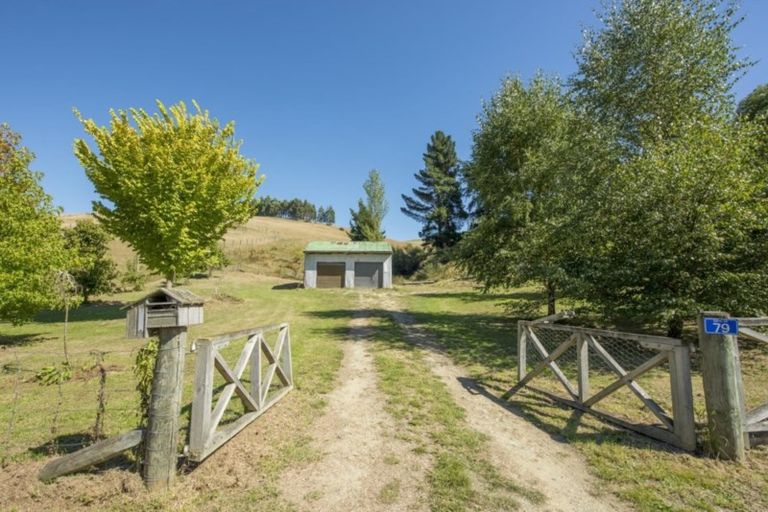 Photo of property in 79 Gabriels Gully Road, Lawrence, 9593