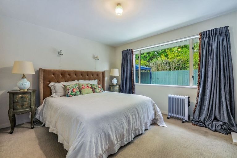 Photo of property in 1/215 Wairakei Road, Bryndwr, Christchurch, 8053