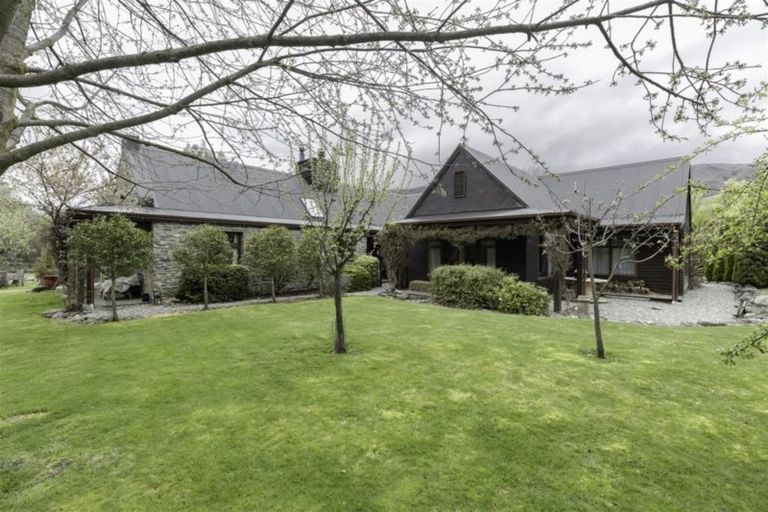 Photo of property in 2206 Cardrona Valley Road, Cardrona, Wanaka, 9382