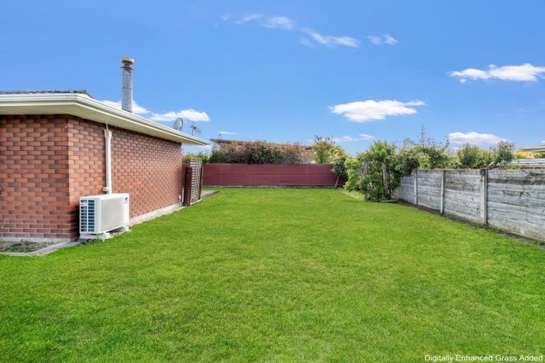 Photo of property in 10 Hollows Crescent, Takaro, Palmerston North, 4412
