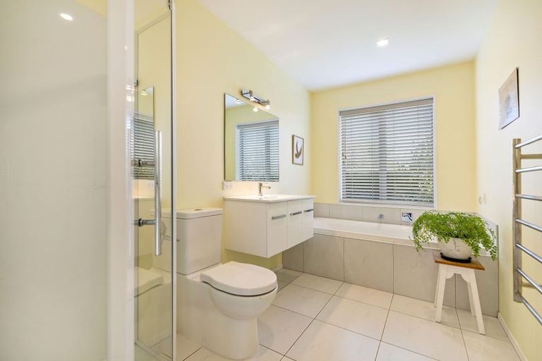 Photo of property in 50 Aliceburn Drive, Luggate, Cromwell, 9383