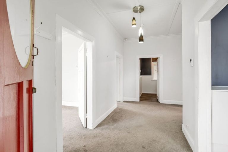 Photo of property in 23 South Street, West End, Palmerston North, 4410