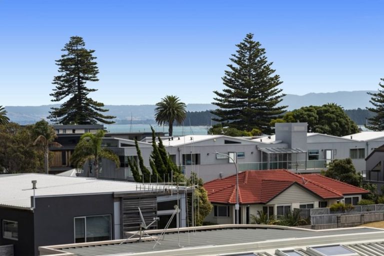 Photo of property in 62f Maunganui Road, Mount Maunganui, 3116