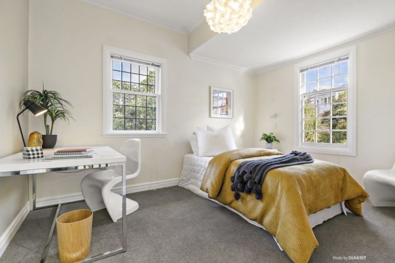 Photo of property in 121 Upland Road, Kelburn, Wellington, 6012