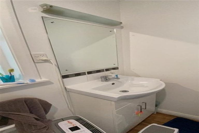 Photo of property in 210 Akatarawa Road, Birchville, Upper Hutt, 5018