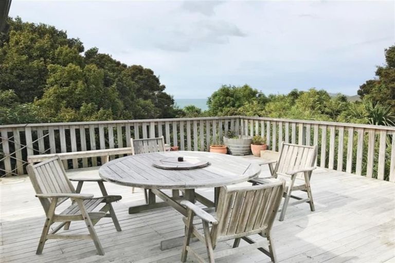 Photo of property in 5 Miro Street, Kaka Point, Balclutha, 9271