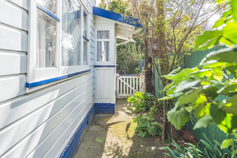 Photo of property in 38 Moana Street, Whanganui East, Whanganui, 4500