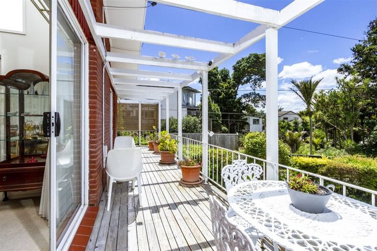 Photo of property in 200a Beach Road, Campbells Bay, Auckland, 0630