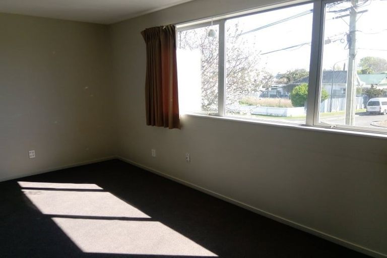 Photo of property in 23 Burlington Street, Sydenham, Christchurch, 8023