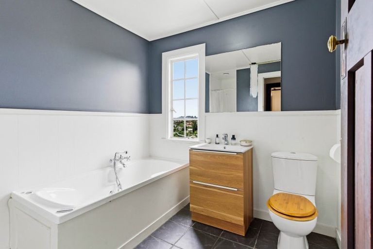 Photo of property in 20 Mcgeorge Avenue, Mornington, Dunedin, 9011