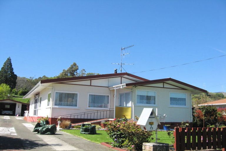 Photo of property in 13 Titoki Street, Stoke, Nelson, 7011