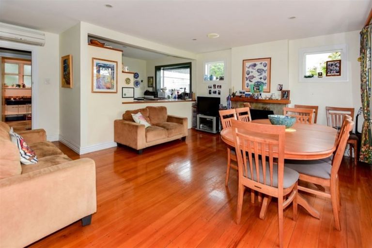 Photo of property in 57 Searells Road, Strowan, Christchurch, 8052