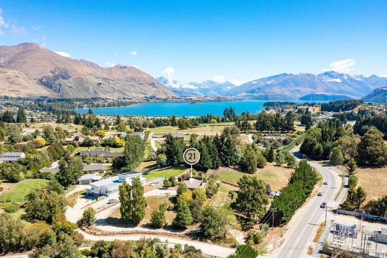 Photo of property in 38 Ballantyne Road, Wanaka, 9305