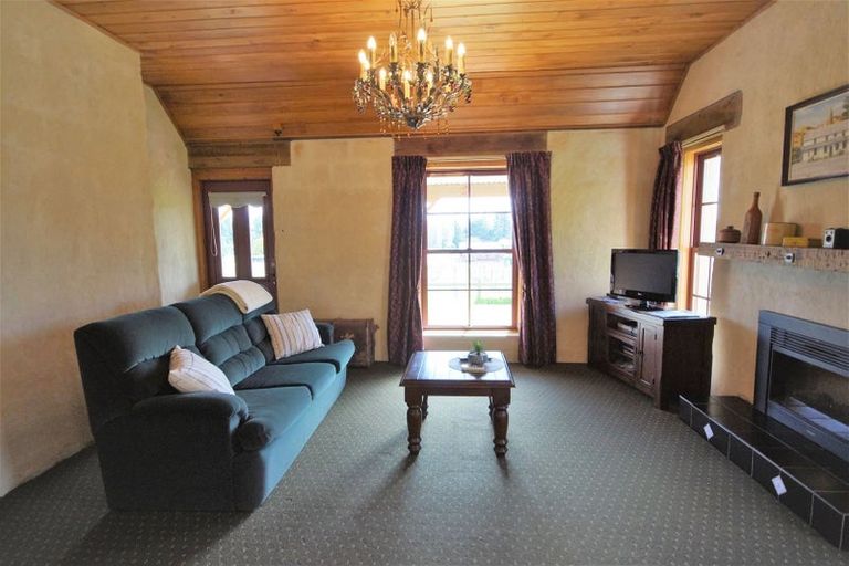 Photo of property in 1208 Karaka Road, Hurunui, Hawarden, 7385