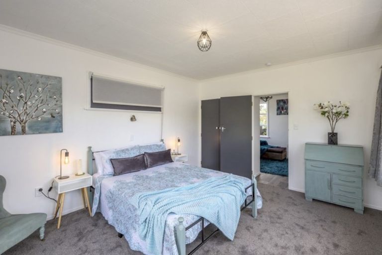 Photo of property in 620 Queen Street East, Levin, 5510