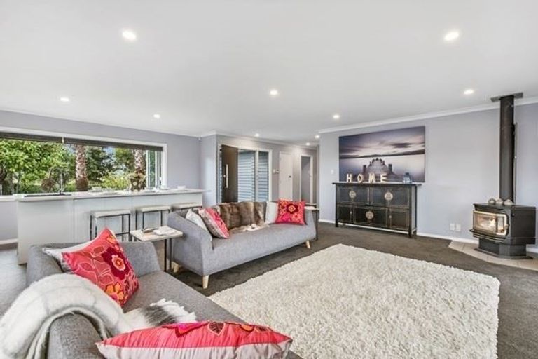 Photo of property in 231 Karaka Nth Road, Karaka, Papakura, 2580