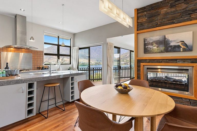 Photo of property in 25a Marina Drive, Frankton, Queenstown, 9300