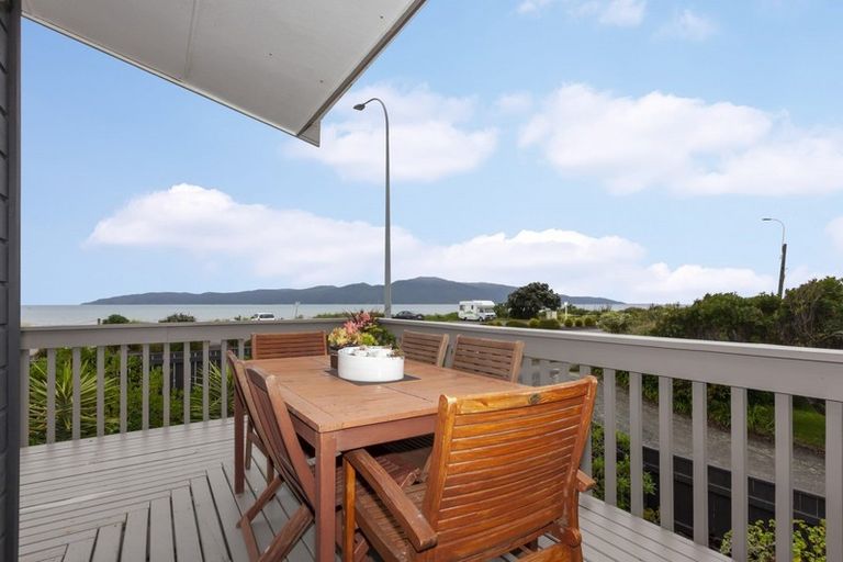 Photo of property in 70a Marine Parade, Paraparaumu Beach, Paraparaumu, 5032