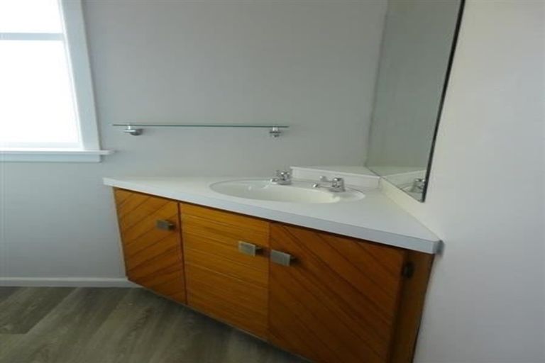 Photo of property in 54 Tauiwi Crescent, Hei Hei, Christchurch, 8042