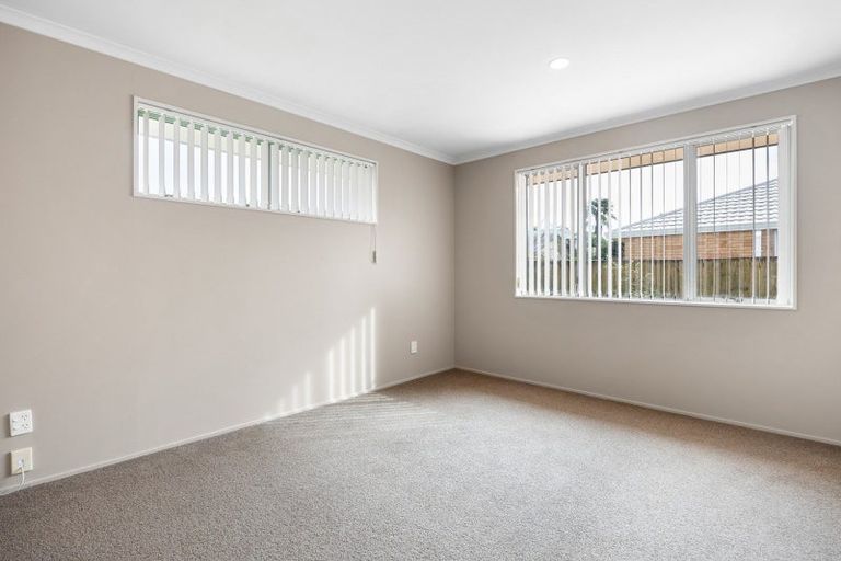 Photo of property in 8a Lloyd Drive, Nawton, Hamilton, 3200