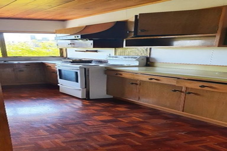 Photo of property in 7 Haverstock Road, Sandringham, Auckland, 1025