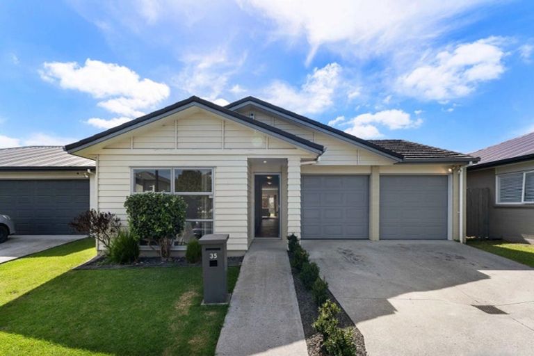 Photo of property in 35 Arion Road, Takanini, 2112