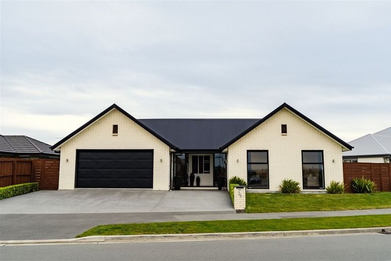 Photo of property in 26 Winfield Drive, Wigram, Christchurch, 8042
