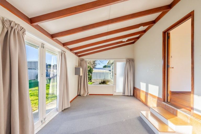 Photo of property in 38 Balliol Avenue, Pirimai, Napier, 4112